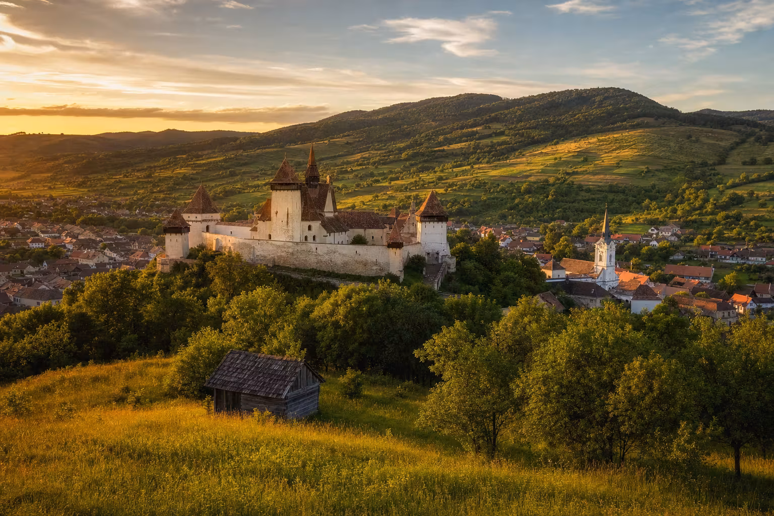 Vacanță Transilvania Ghid: Atracții, Cazare și Sfaturi Practice