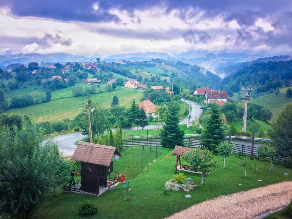 Peștera, România